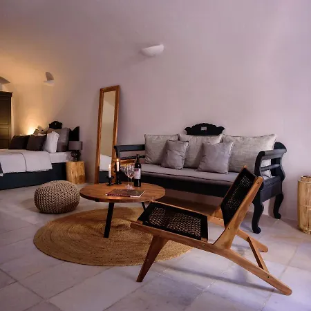 Hotel Firalia, Casa In Rock Suites