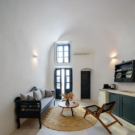 Firalia, Casa In Rock Suites * Fira (Santorini)