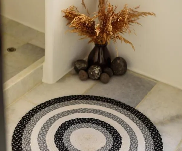 Firalia, Casa In Rock מלון *