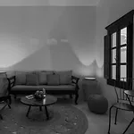 Firalia, Casa In Rock *