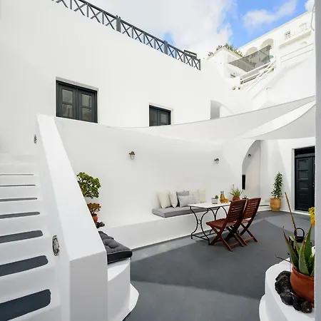 Firalia, Casa In Rock * סנטוריני