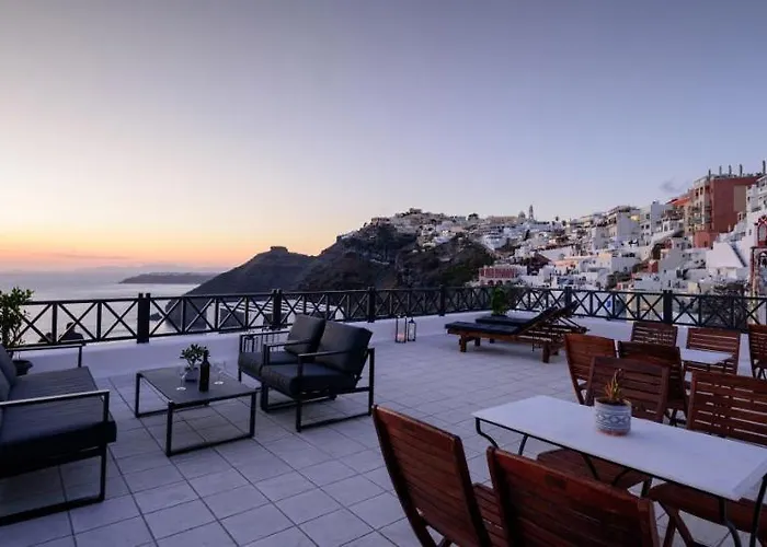 Firalia, Casa In Rock * Fira (Santorini)