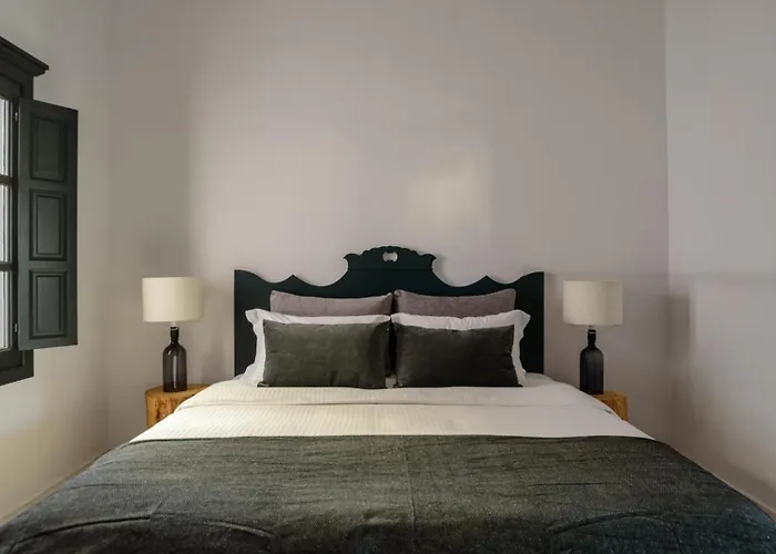 Firalia, Casa In Rock