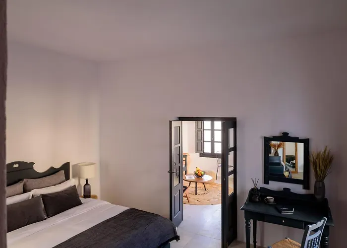 Hotel Firalia, Casa In Rock Fira (Santorini)