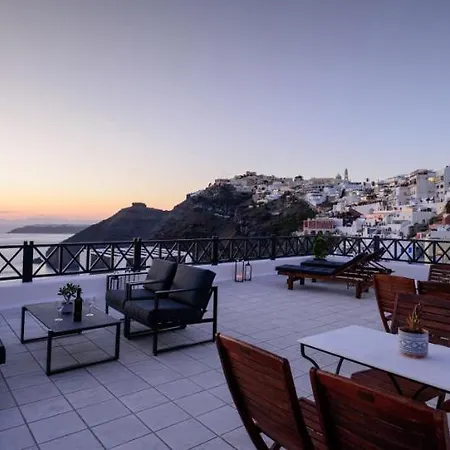 Firalia, Casa In Rock * ثيرا