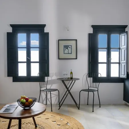 Firalia, Casa In Rock * סנטוריני