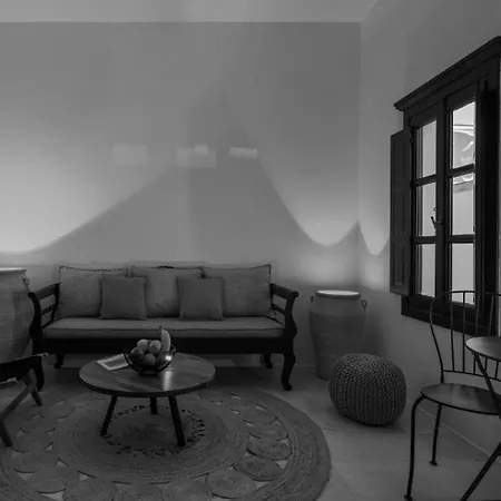 Firalia Suites *