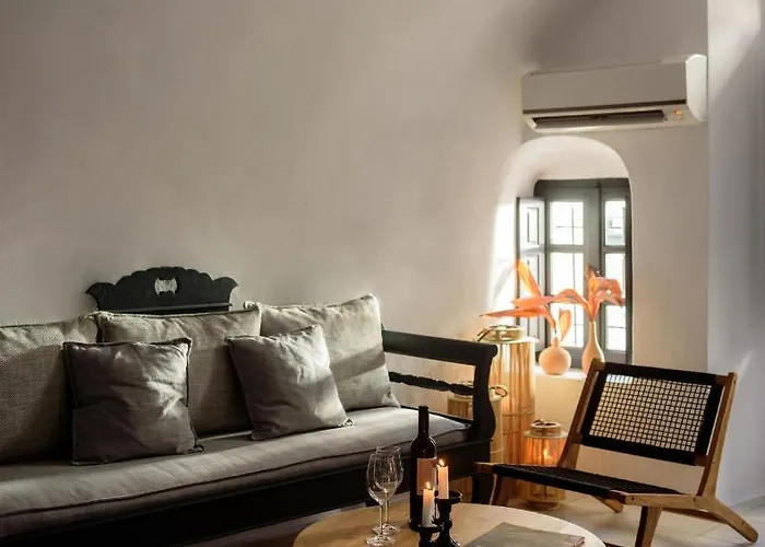 Firalia, Casa In Rock 酒店 费拉